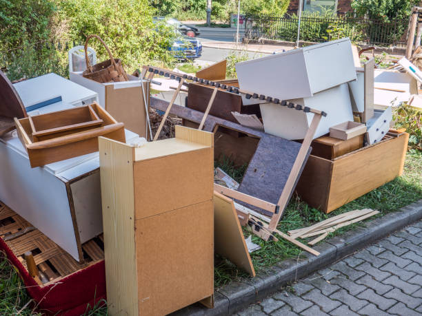 Best Basement Cleanout Services  in Ishpeng, MI